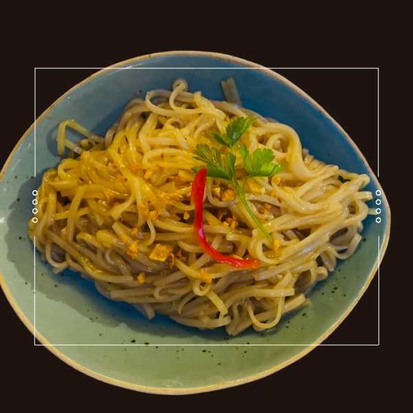 Garlic Steamed Noodles